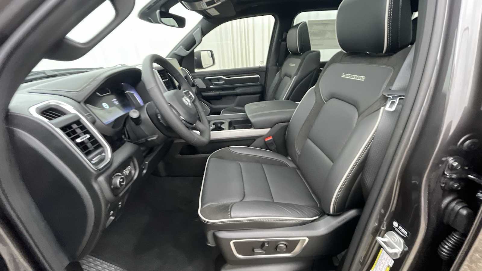 Thumbnail: 2026 RAM 1500 - 6