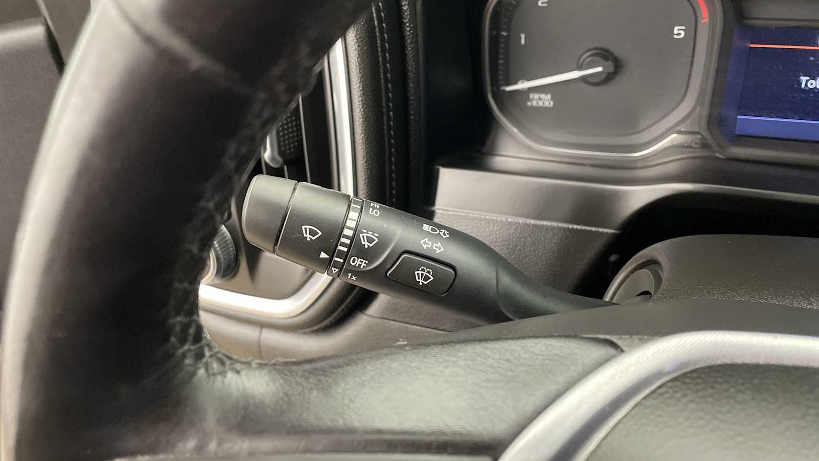 Thumbnail: 2022 GMC Sierra 2500 - 14