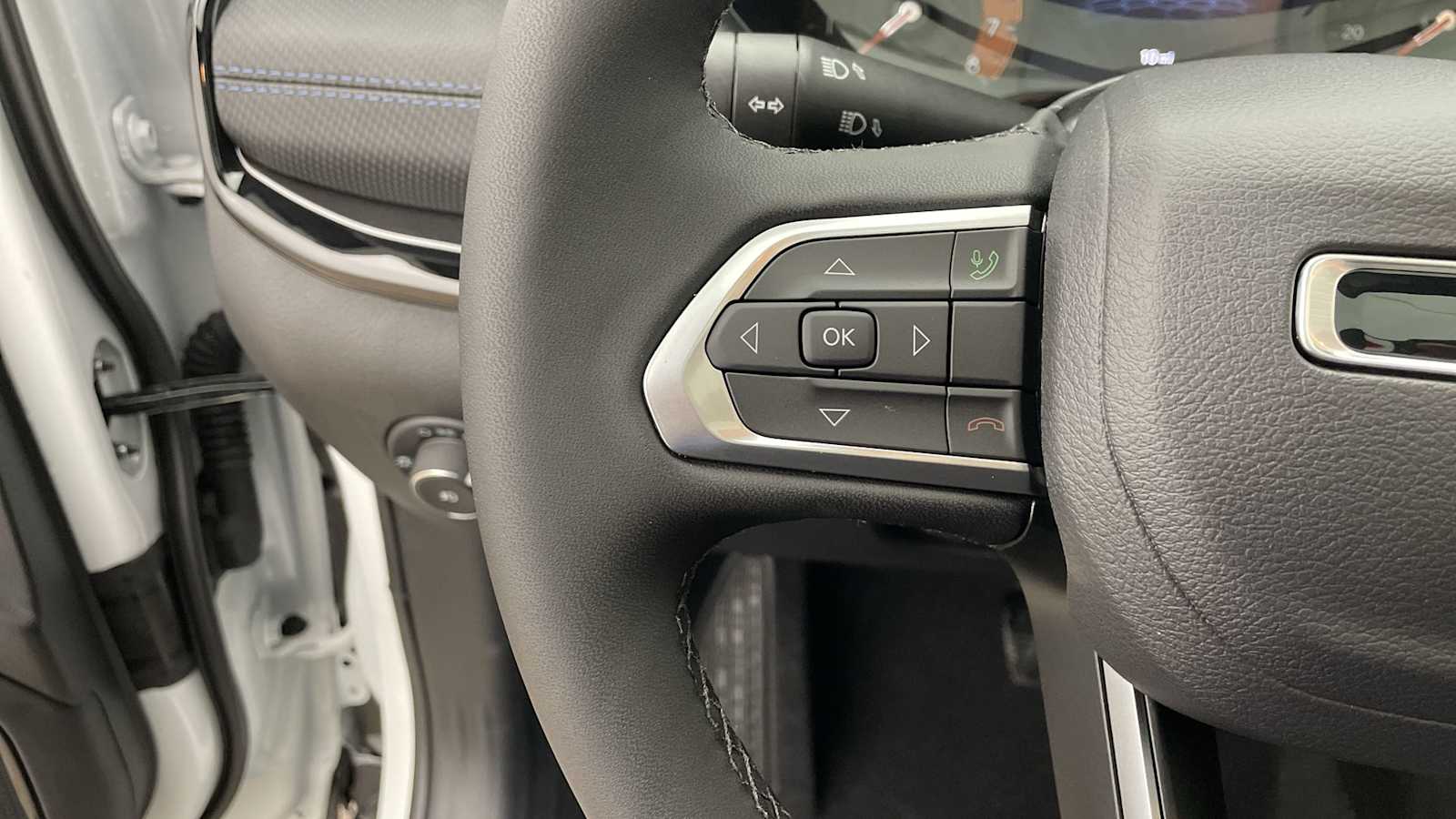 Thumbnail: 2026 Jeep Compass - 14