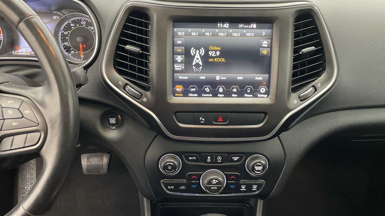 Thumbnail: 2020 Jeep Cherokee - 19