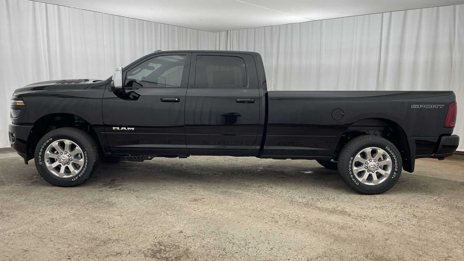 Thumbnail: 2026 RAM 3500 - 31