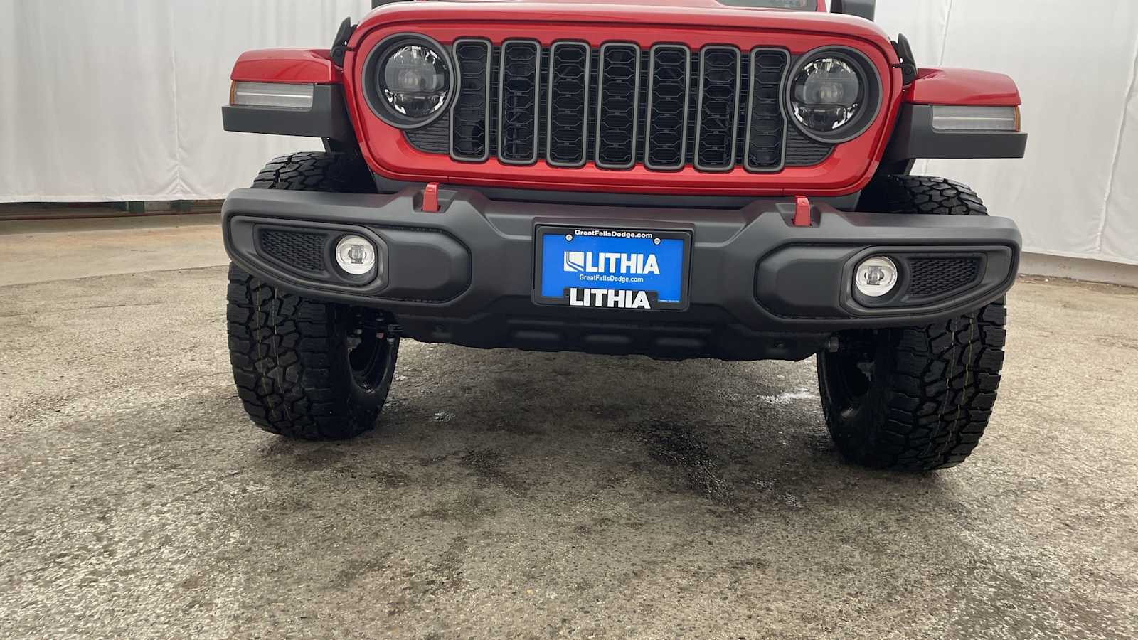 Thumbnail: 2025 Jeep Gladiator - 39