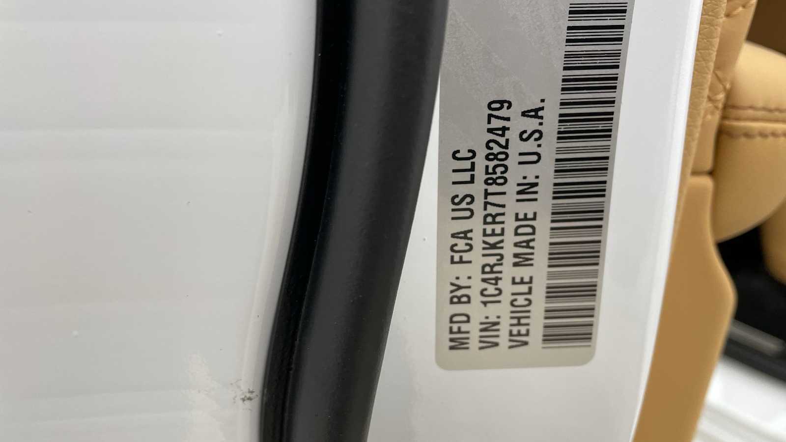 Thumbnail: 2026 Jeep Grand Cherokee L - 33