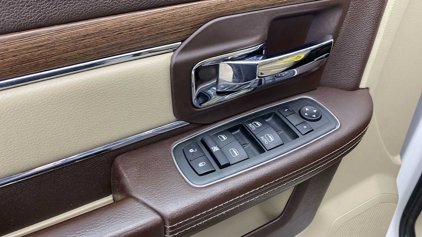 Thumbnail: 2014 RAM 2500 - 6