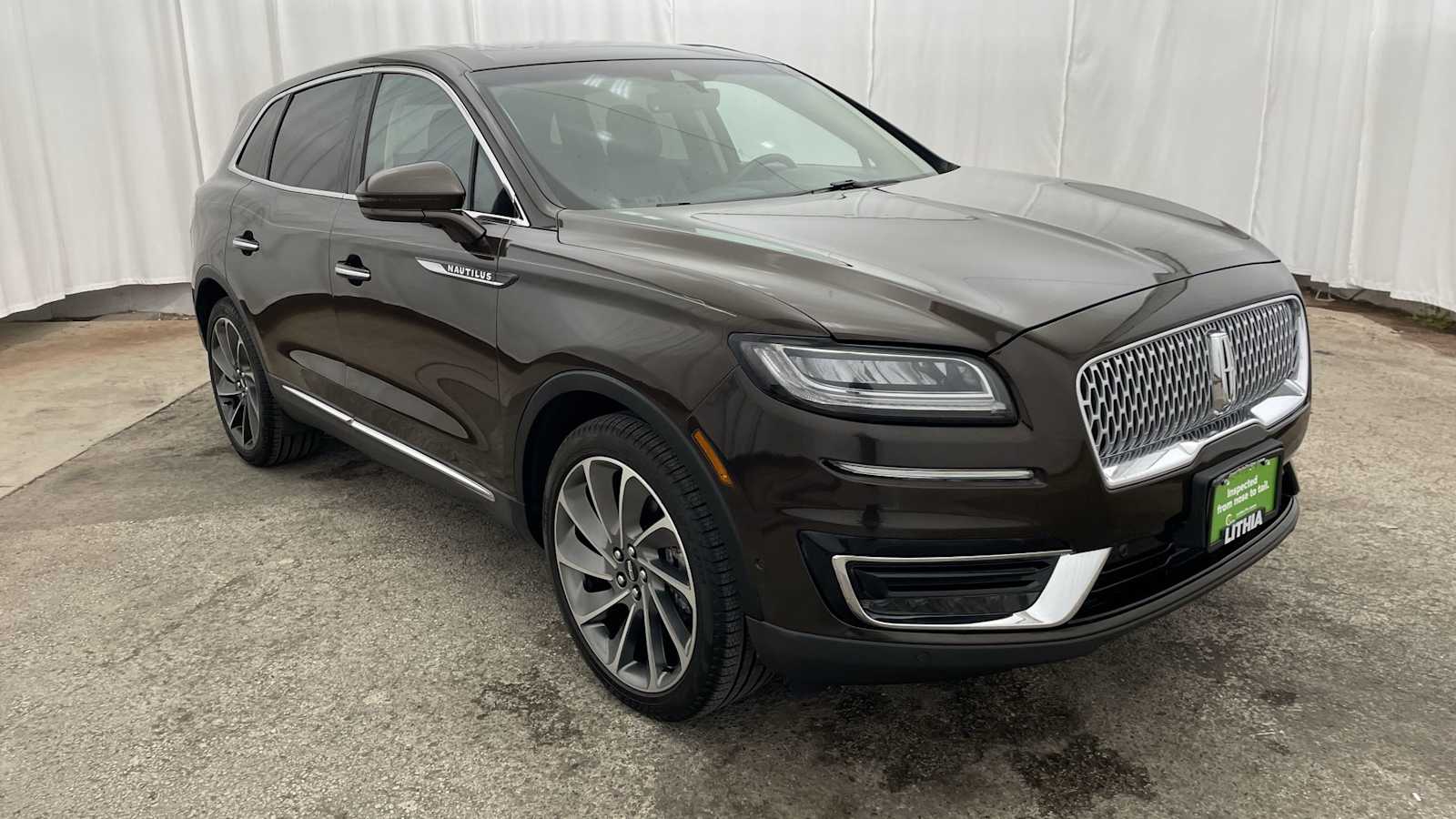 Thumbnail: 2019 Lincoln Nautilus - 39