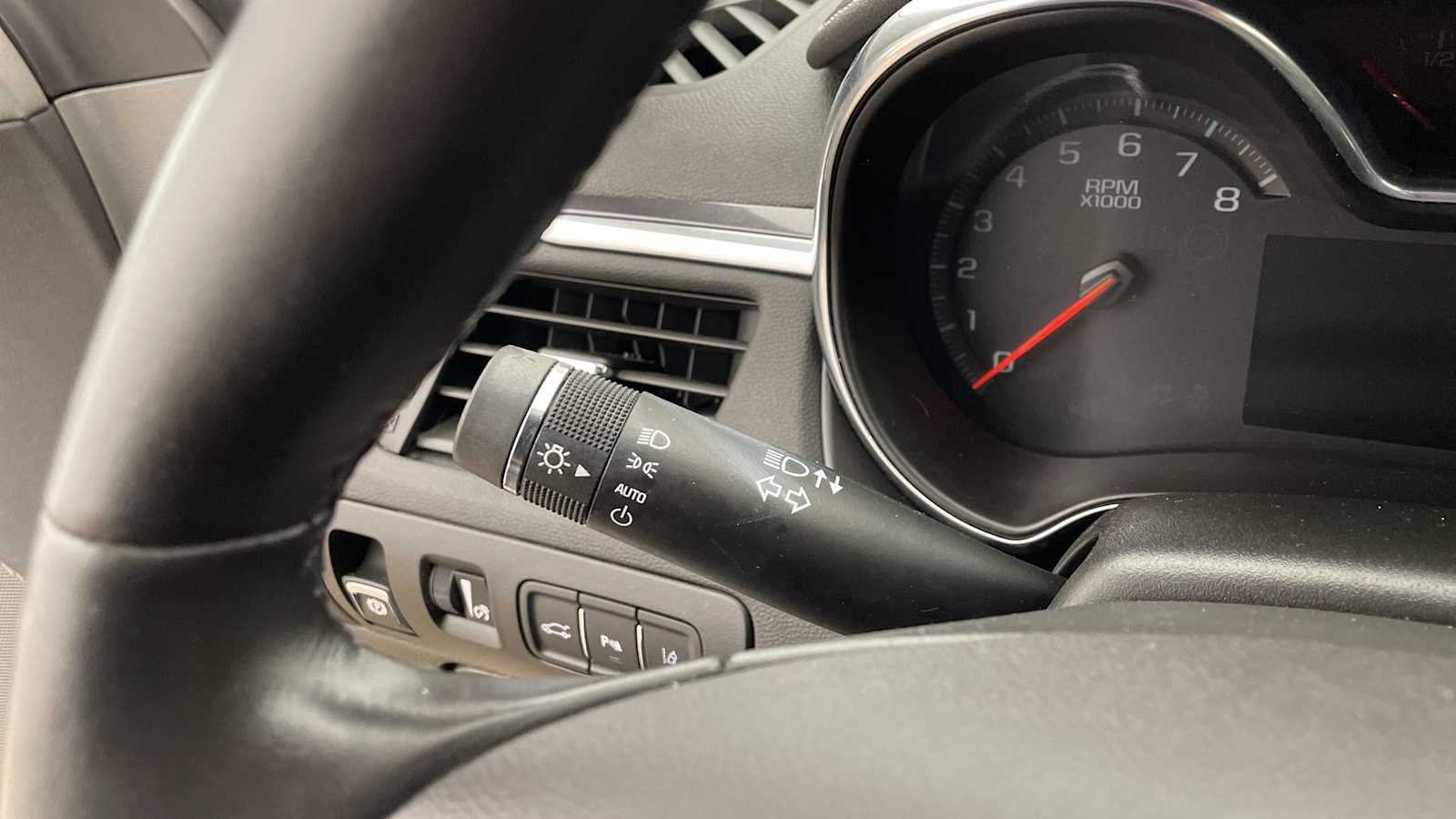 Thumbnail: 2015 Chevrolet Impala - 15