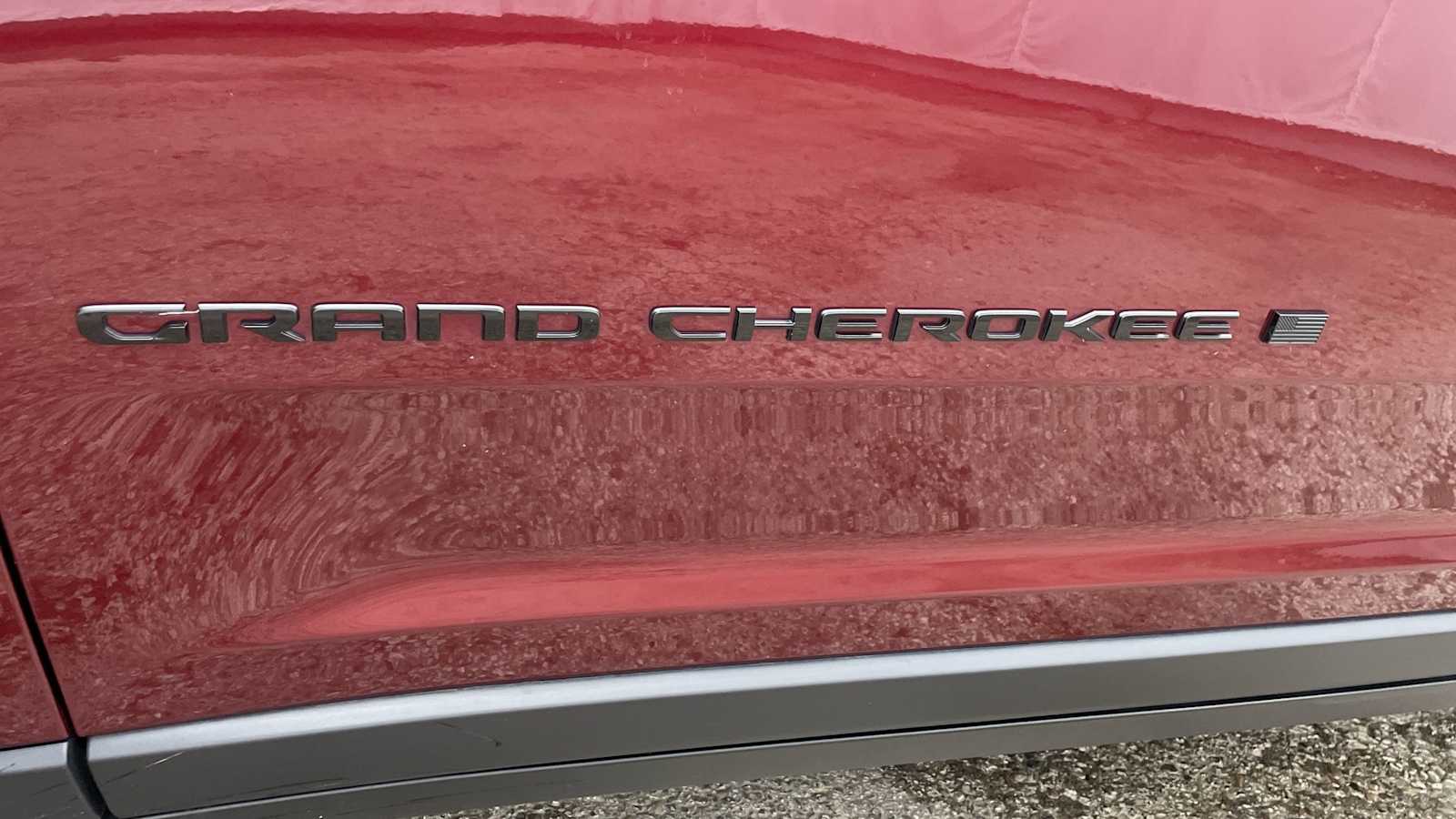 Thumbnail: 2023 Jeep Grand Cherokee - 38