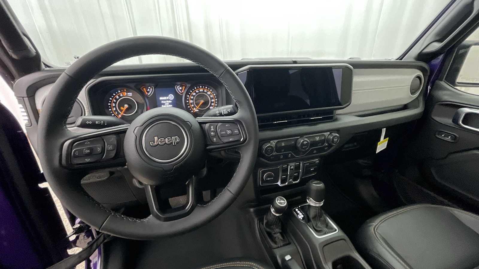 Thumbnail: 2026 Jeep Gladiator - 3