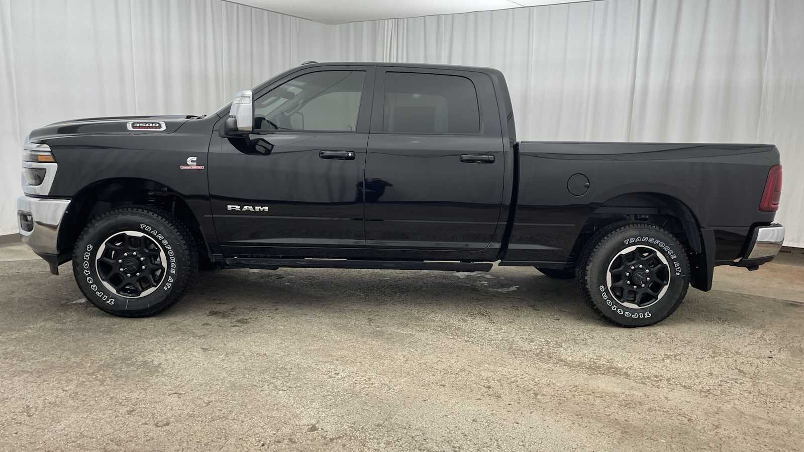 Thumbnail: 2026 RAM 3500 - 32