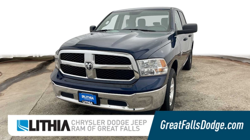 Used 2022 Ram 1500 Classic SLT Truck Crew Cab