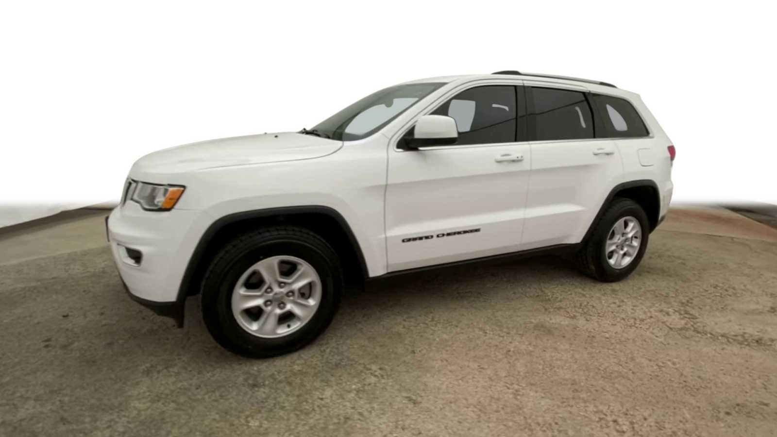 Thumbnail: 2017 Jeep Grand Cherokee - 4