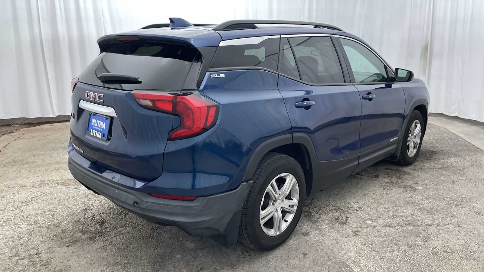 Thumbnail: 2020 GMC Terrain - 33