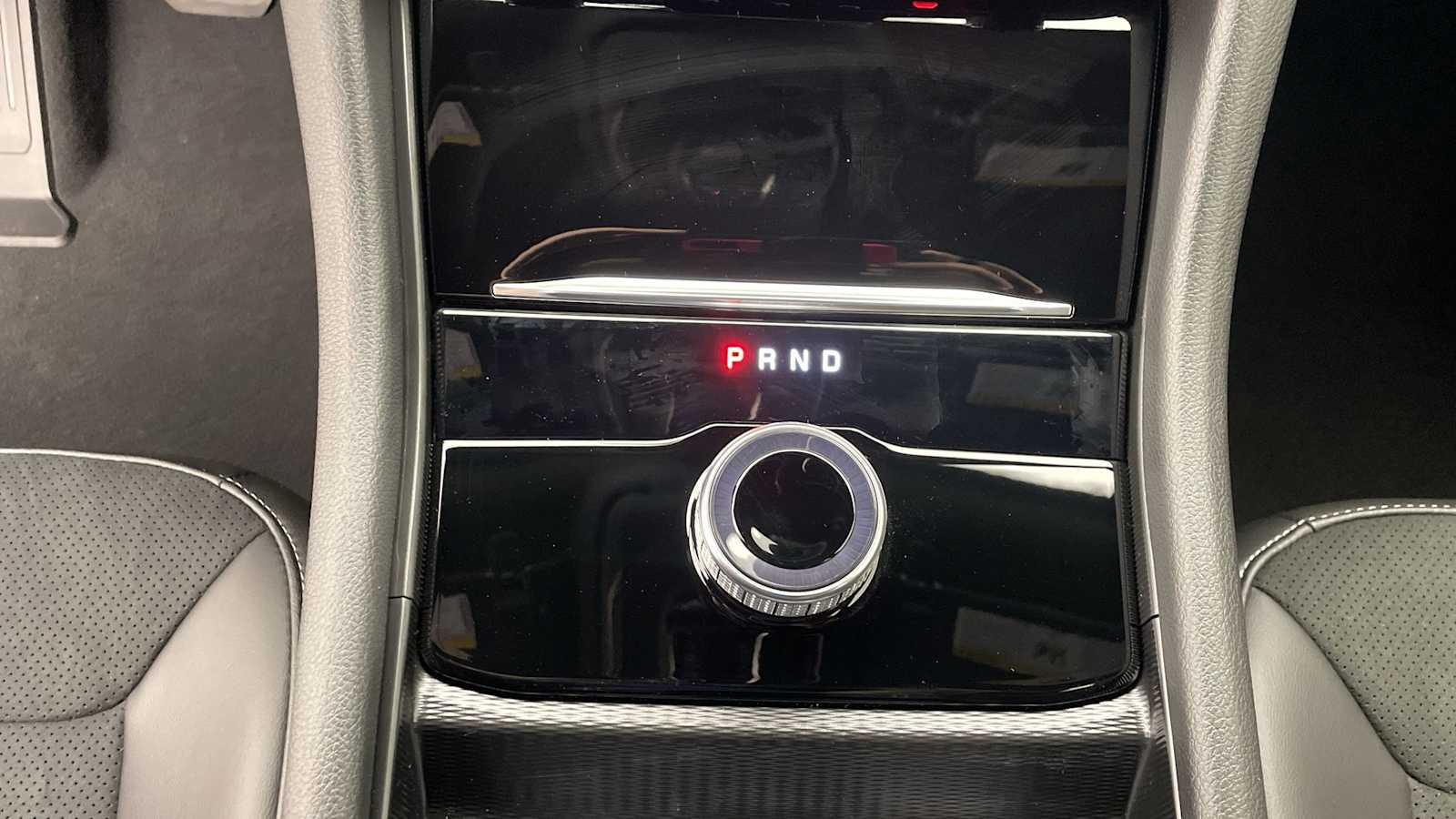 Thumbnail: 2025 Jeep Grand Cherokee - 20