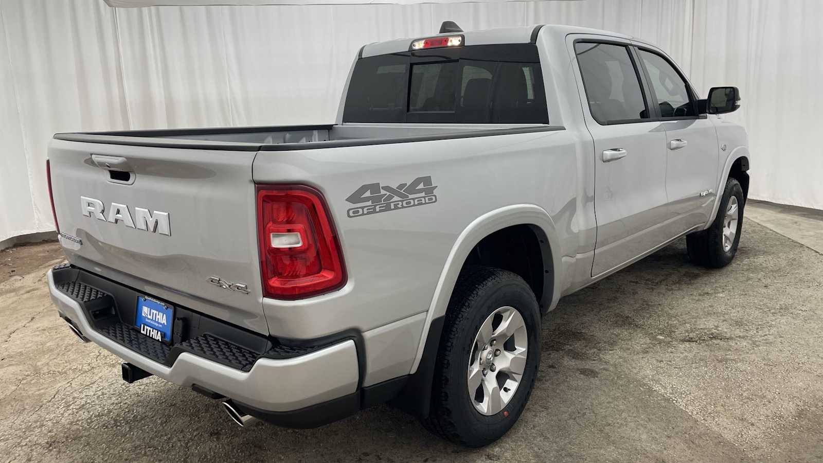 Thumbnail: 2026 RAM 1500 - 32