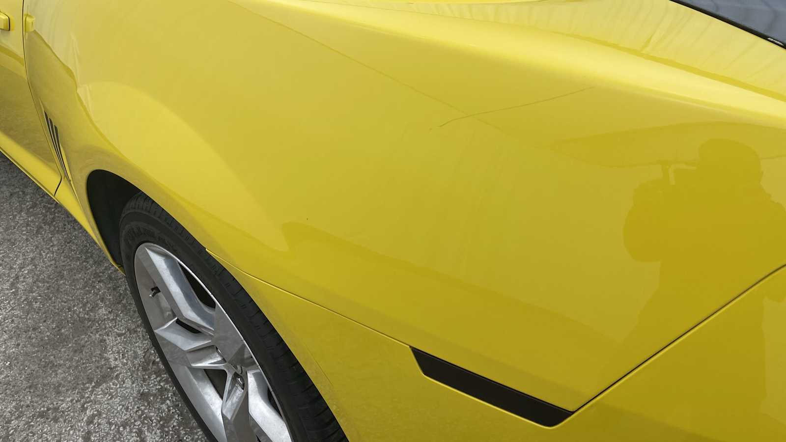 Thumbnail: 2011 Chevrolet Camaro - 40