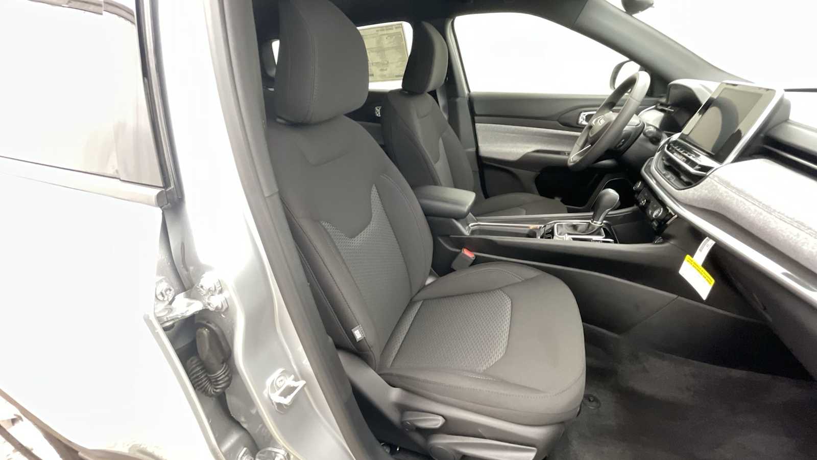 Thumbnail: 2025 Jeep Compass - 10