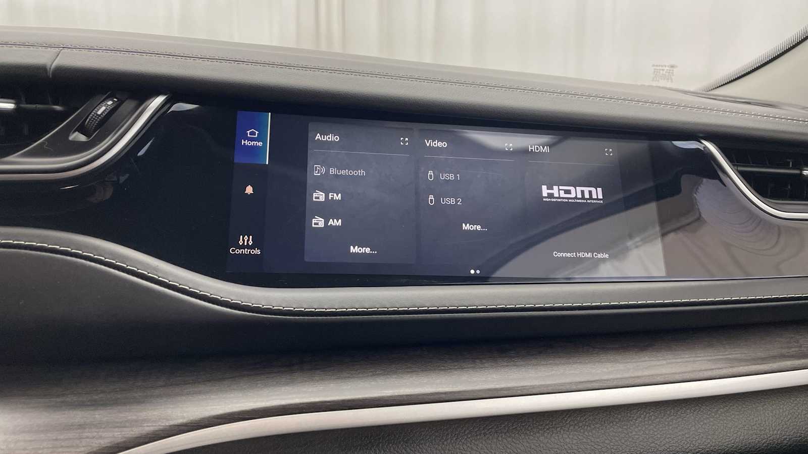 Thumbnail: 2022 Jeep Grand Cherokee - 27