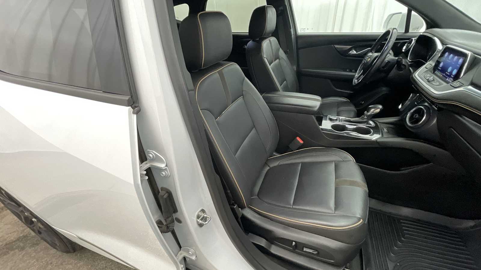 Thumbnail: 2019 Chevrolet Blazer - 10