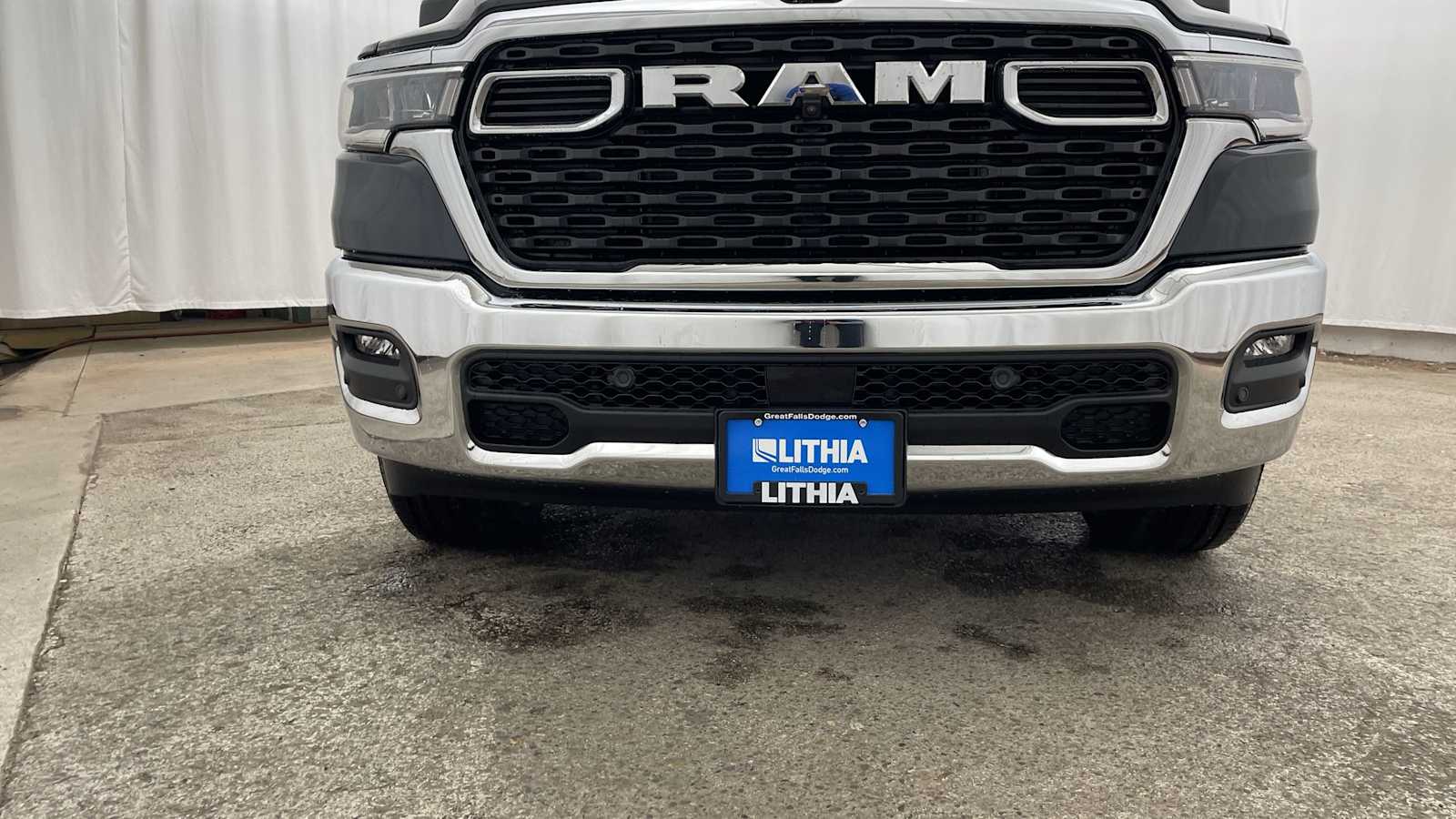 Thumbnail: 2026 RAM 1500 - 38