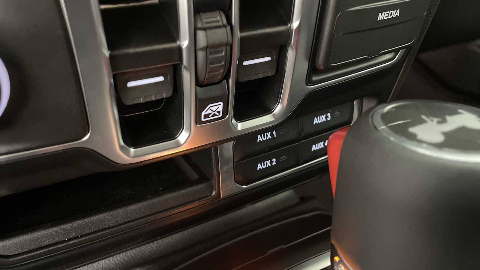 Thumbnail: 2026 Jeep Wrangler - 26