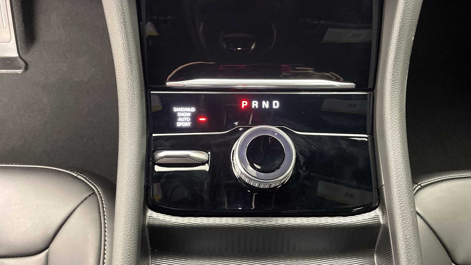 Thumbnail: 2025 Jeep Grand Cherokee - 23