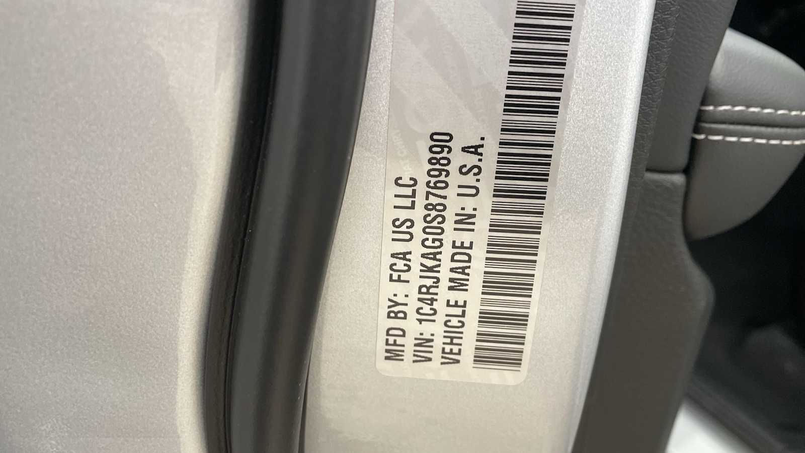 Thumbnail: 2025 Jeep Grand Cherokee - 29