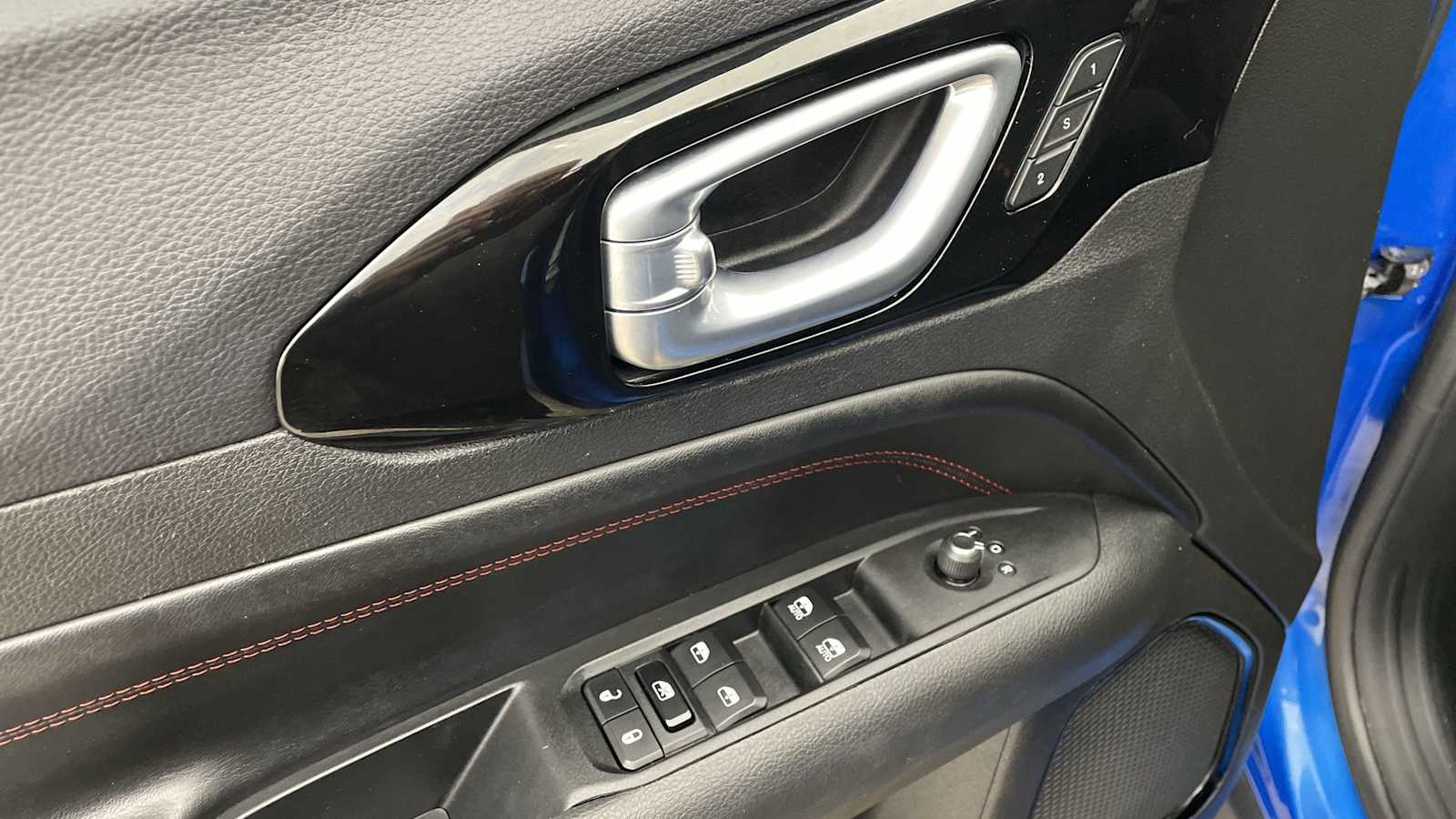 Thumbnail: 2022 Jeep Compass - 7