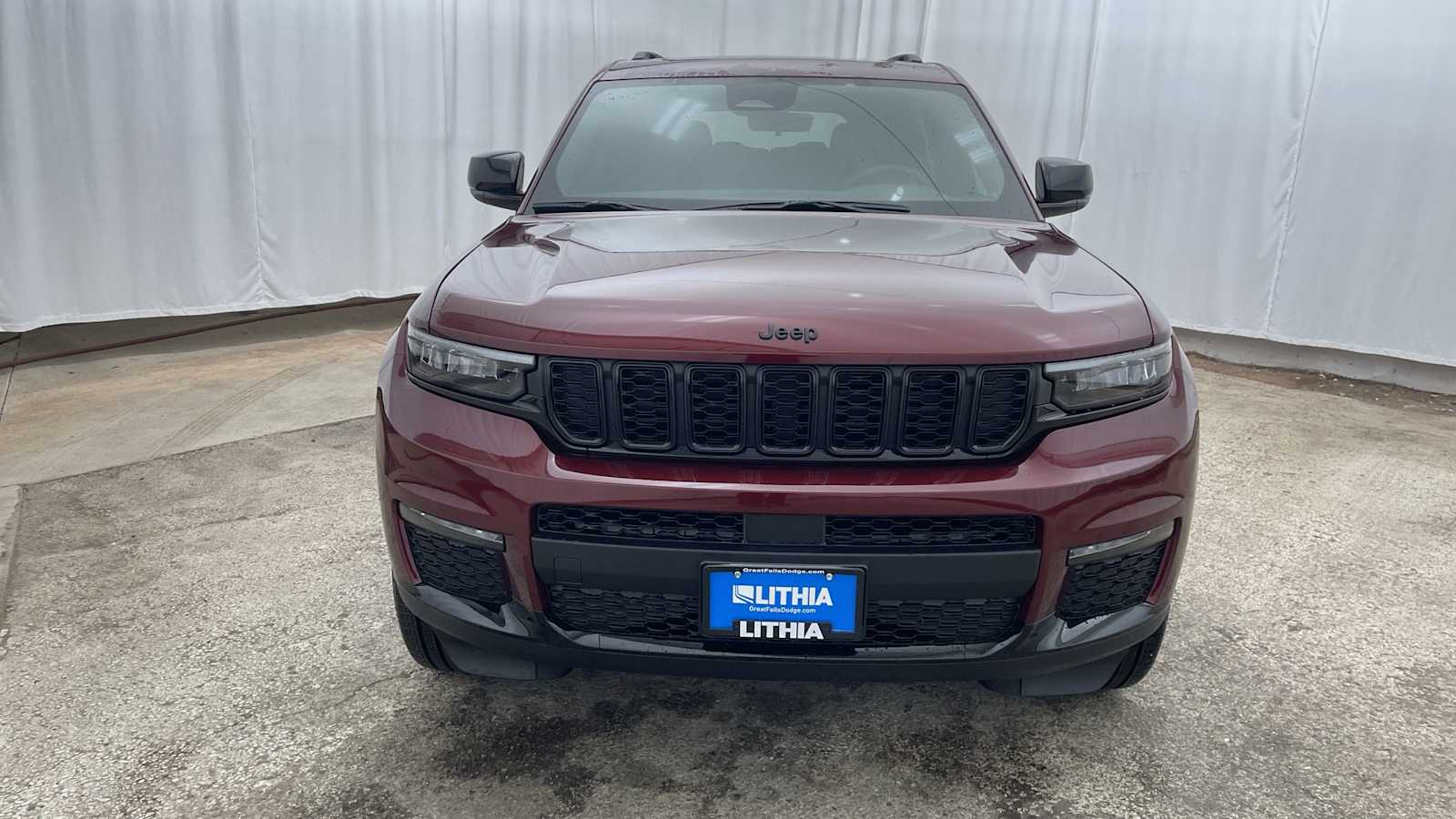 Thumbnail: 2025 Jeep Grand Cherokee - 41