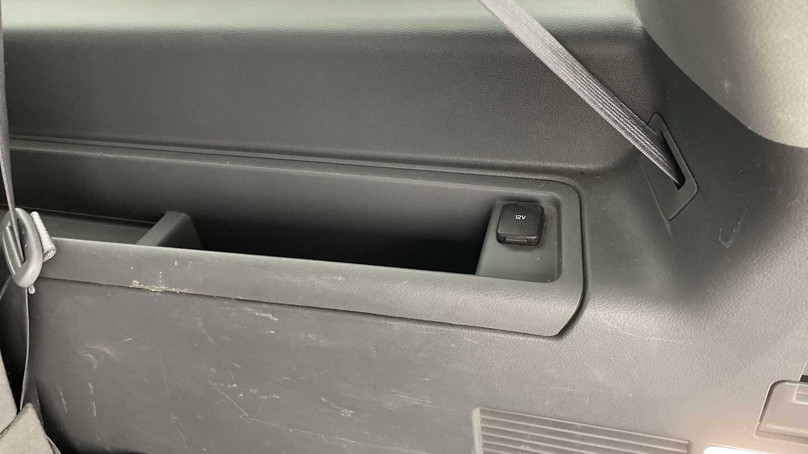 Thumbnail: 2018 Lincoln Navigator L - 31