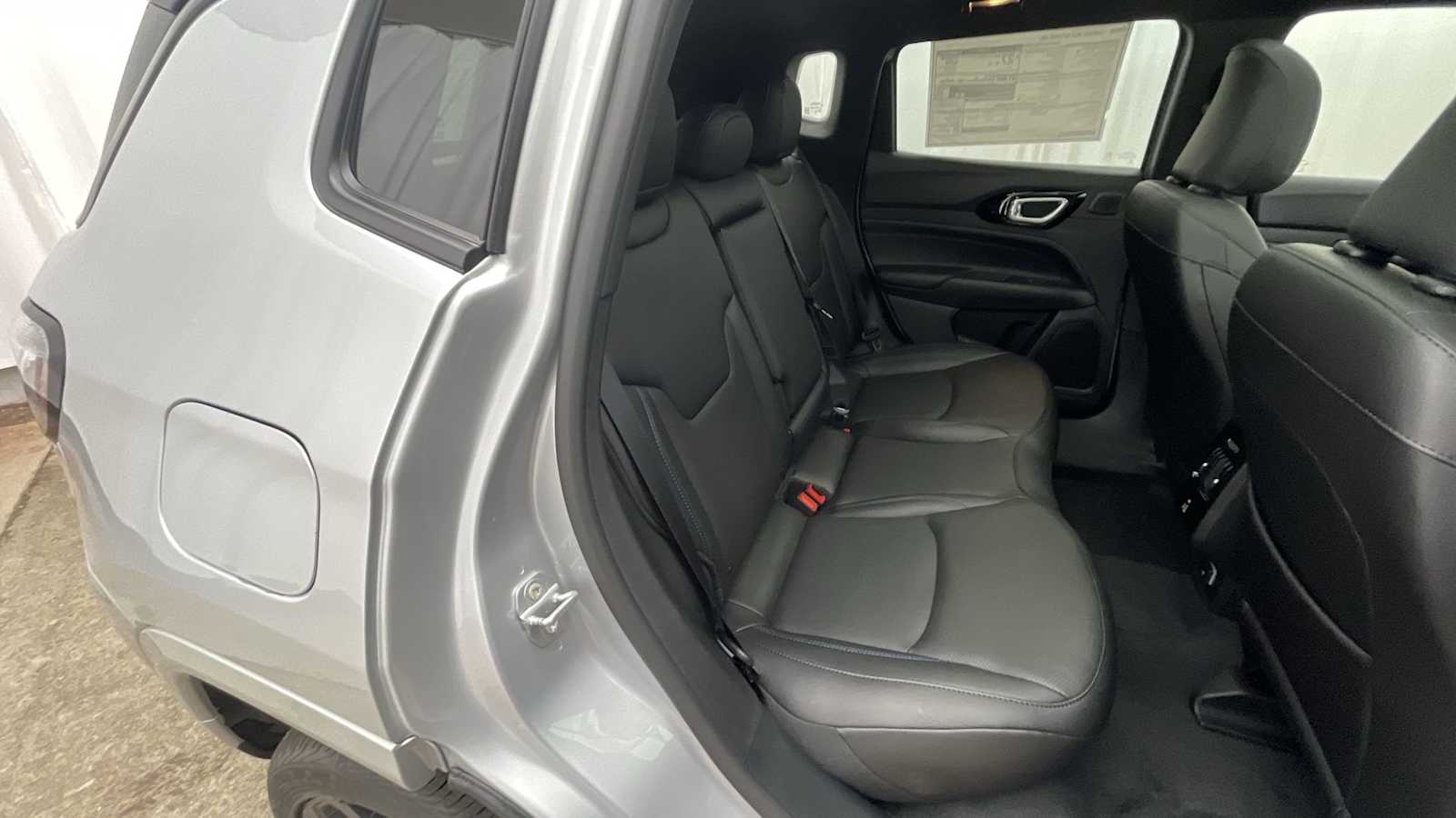 Thumbnail: 2025 Jeep Compass - 11