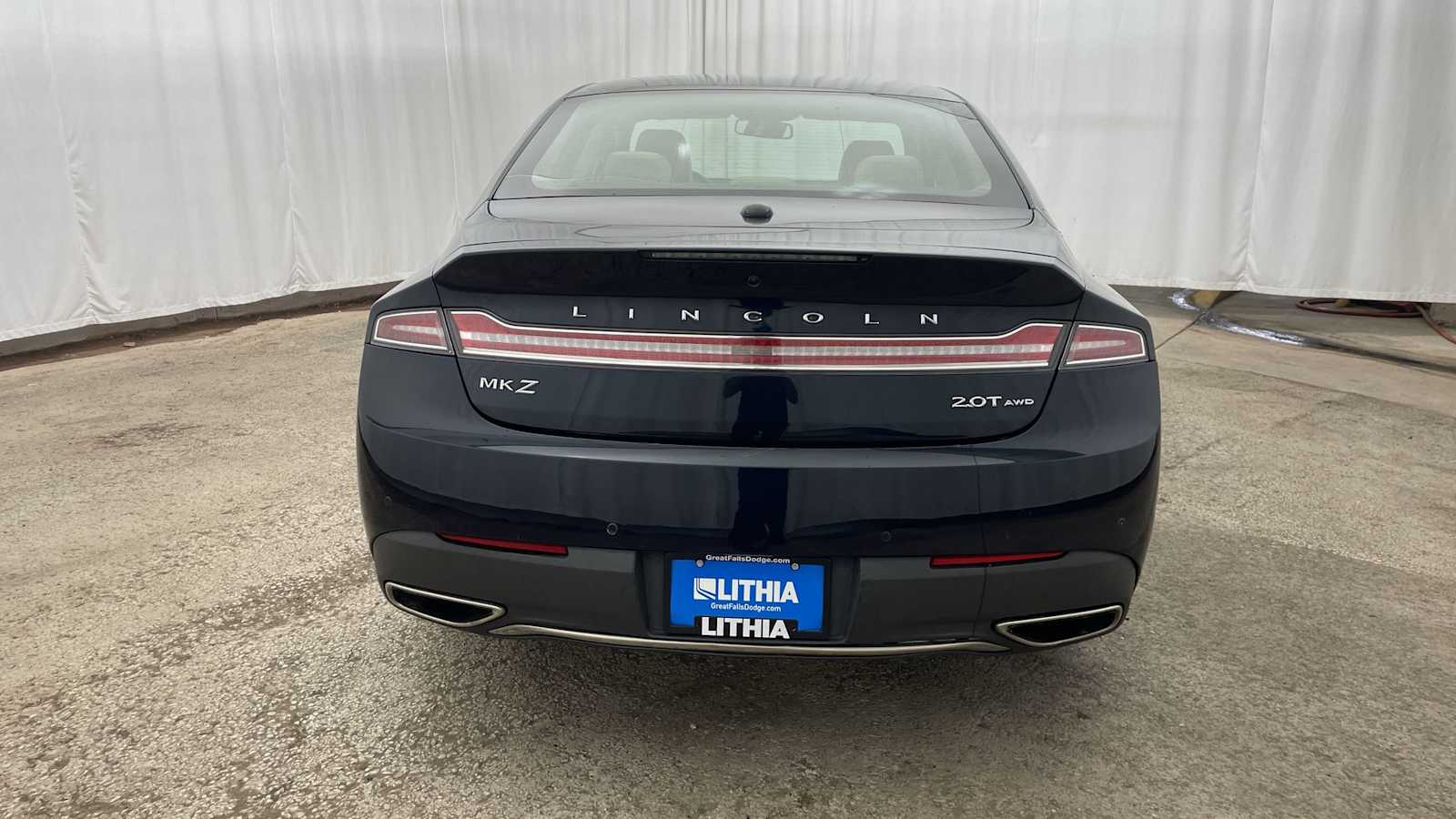 Thumbnail: 2020 Lincoln MKZ - 32