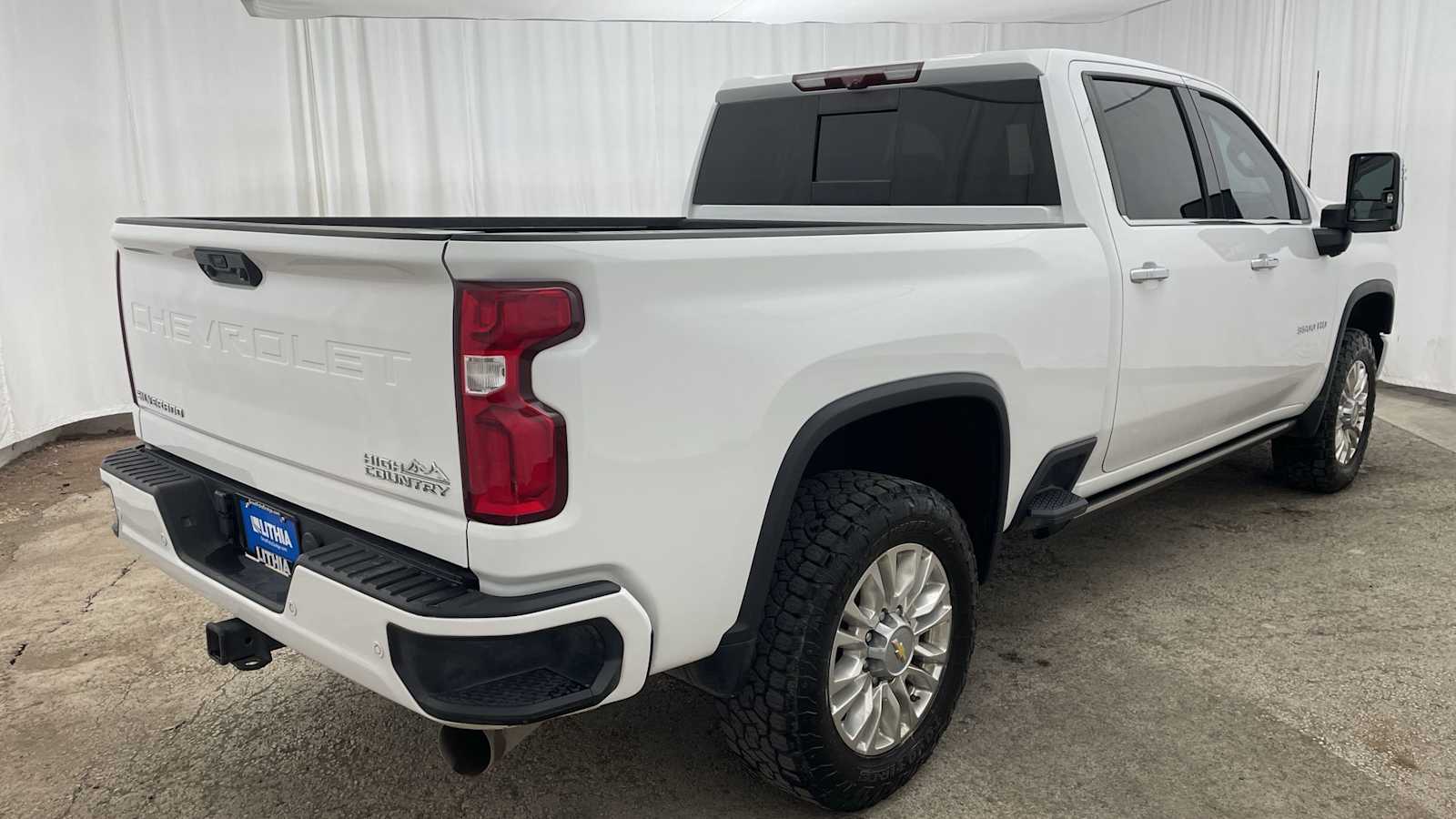 Thumbnail: 2022 Chevrolet Silverado 3500 - 36