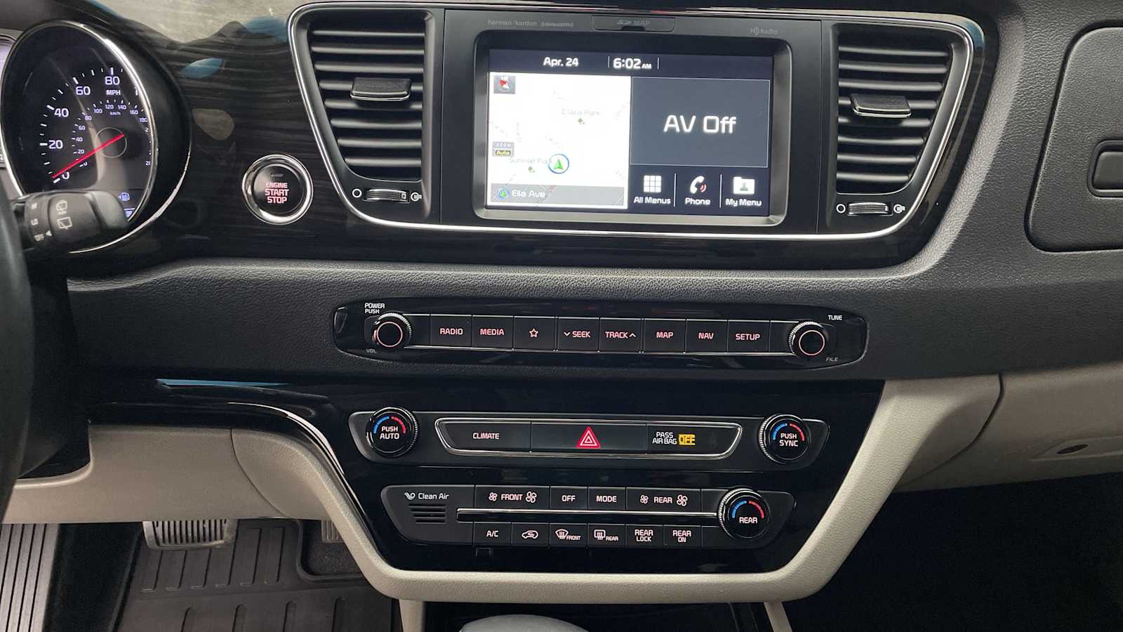 Thumbnail: 2020 Kia Sedona - 20