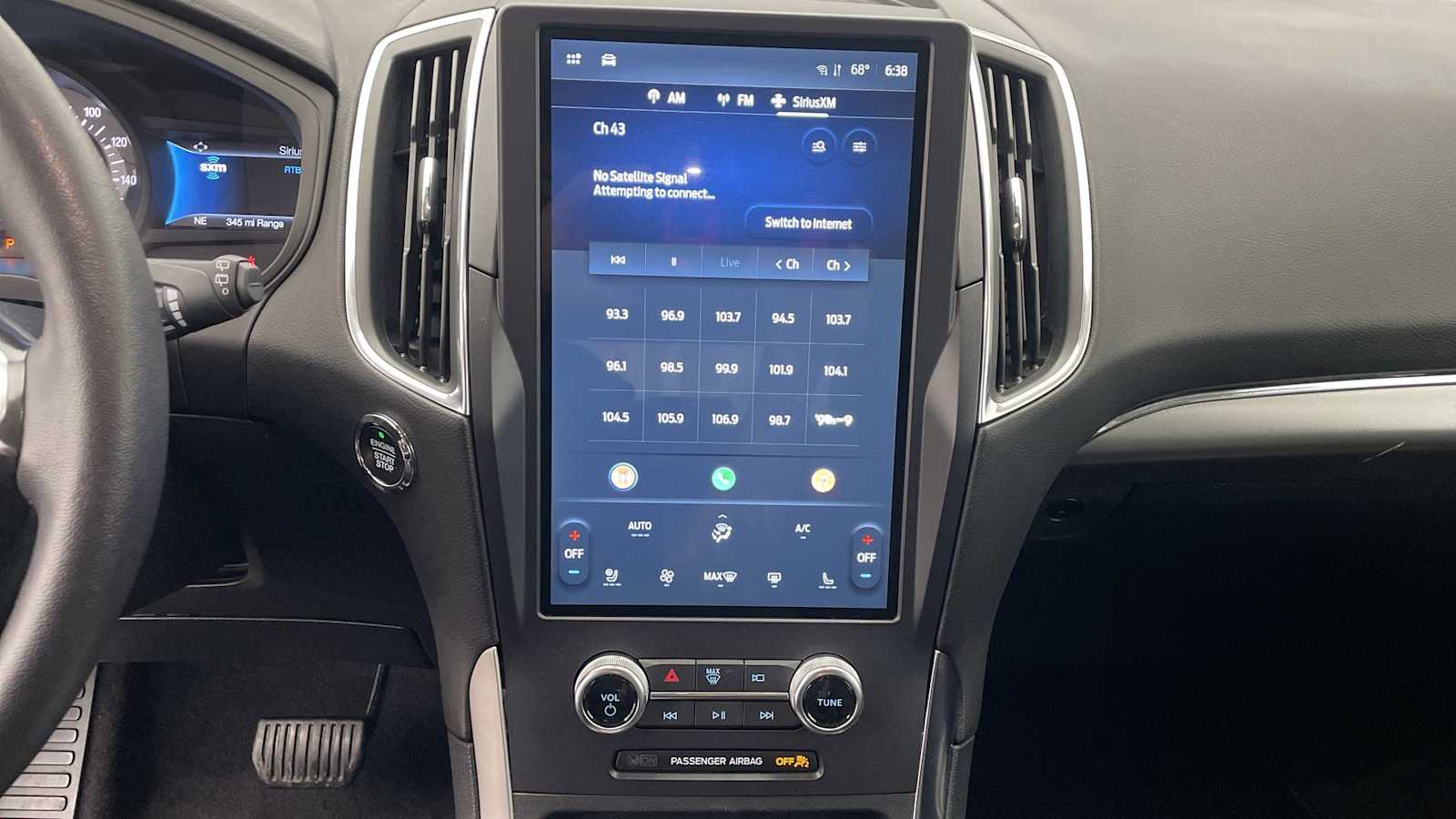 Thumbnail: 2024 Ford Edge - 16