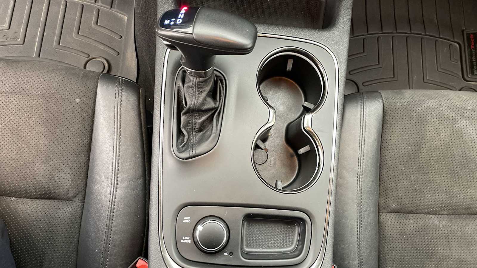 Thumbnail: 2019 Dodge Durango - 20