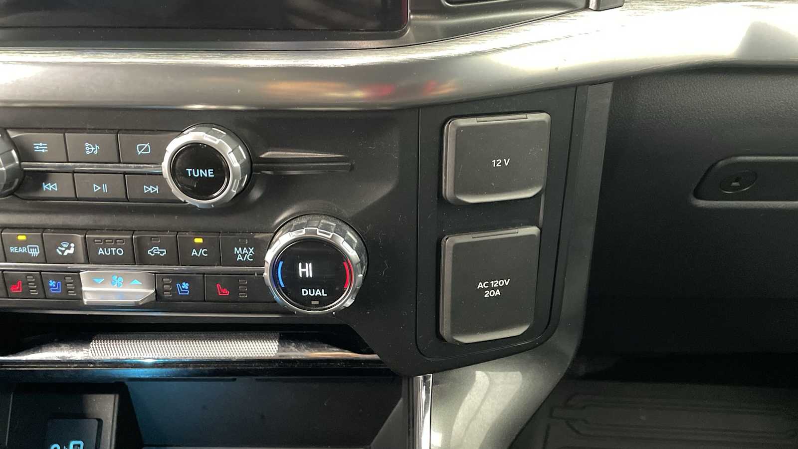 Thumbnail: 2021 Ford F-150 - 27