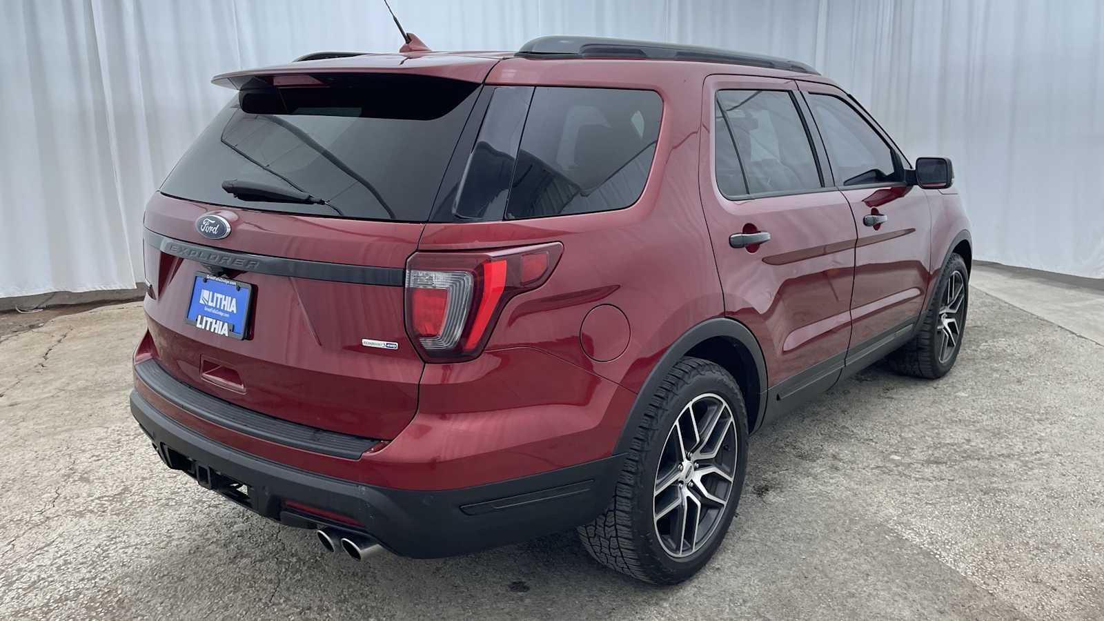 Thumbnail: 2019 Ford Explorer - 36