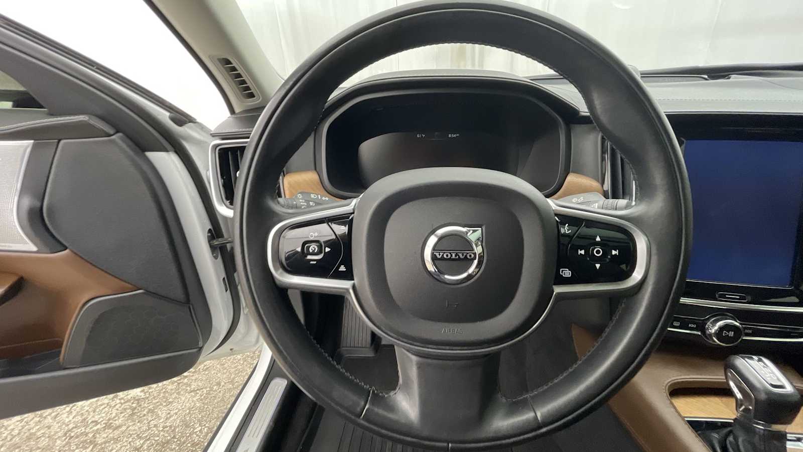 Thumbnail: 2018 Volvo S90 - 14