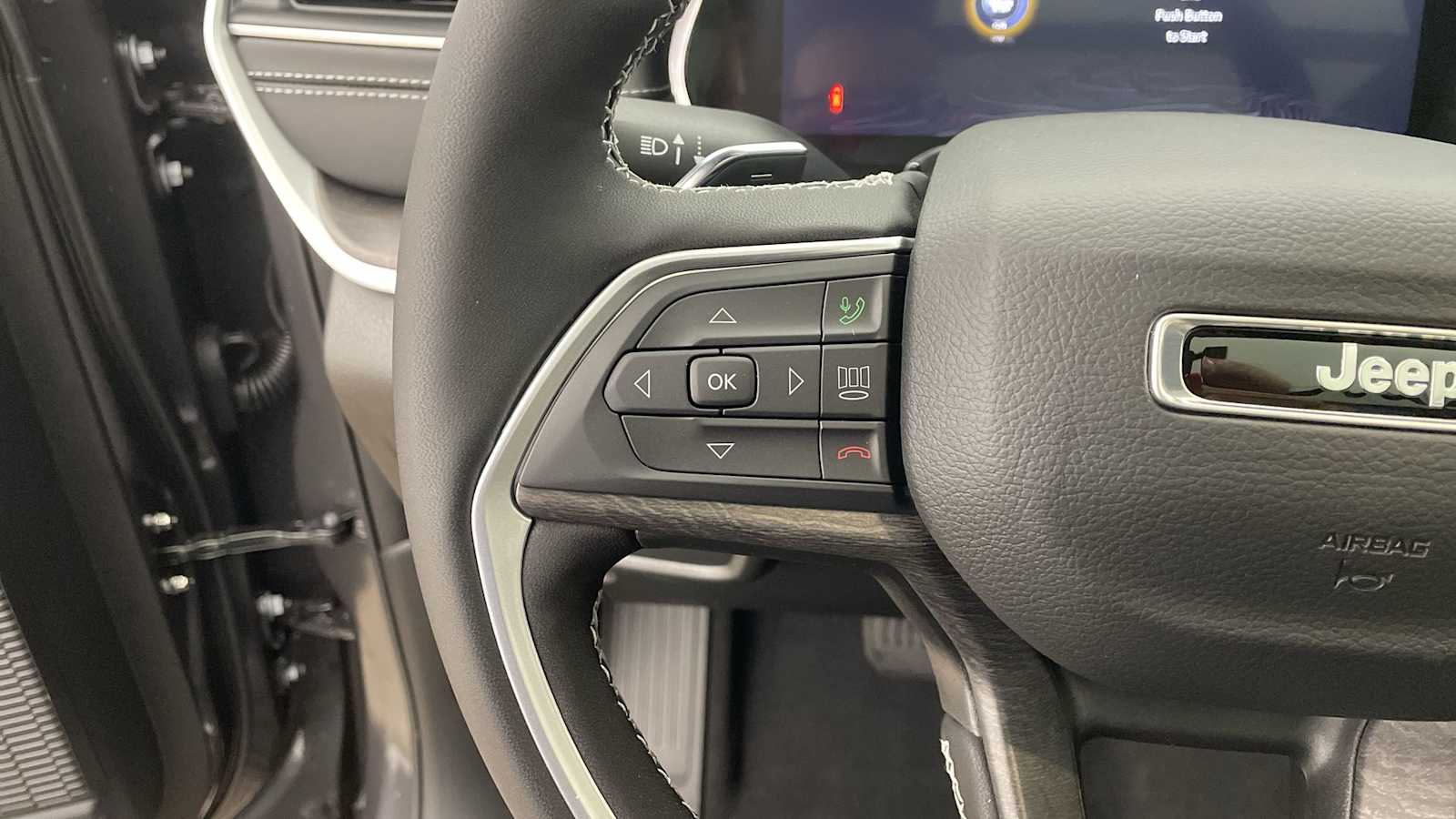 Thumbnail: 2025 Jeep Grand Cherokee - 15