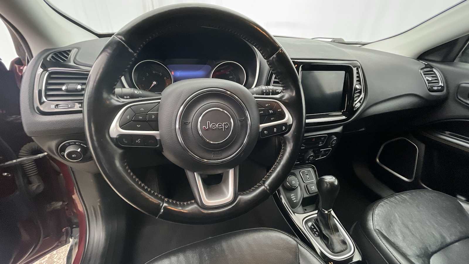 Thumbnail: 2021 Jeep Compass - 3