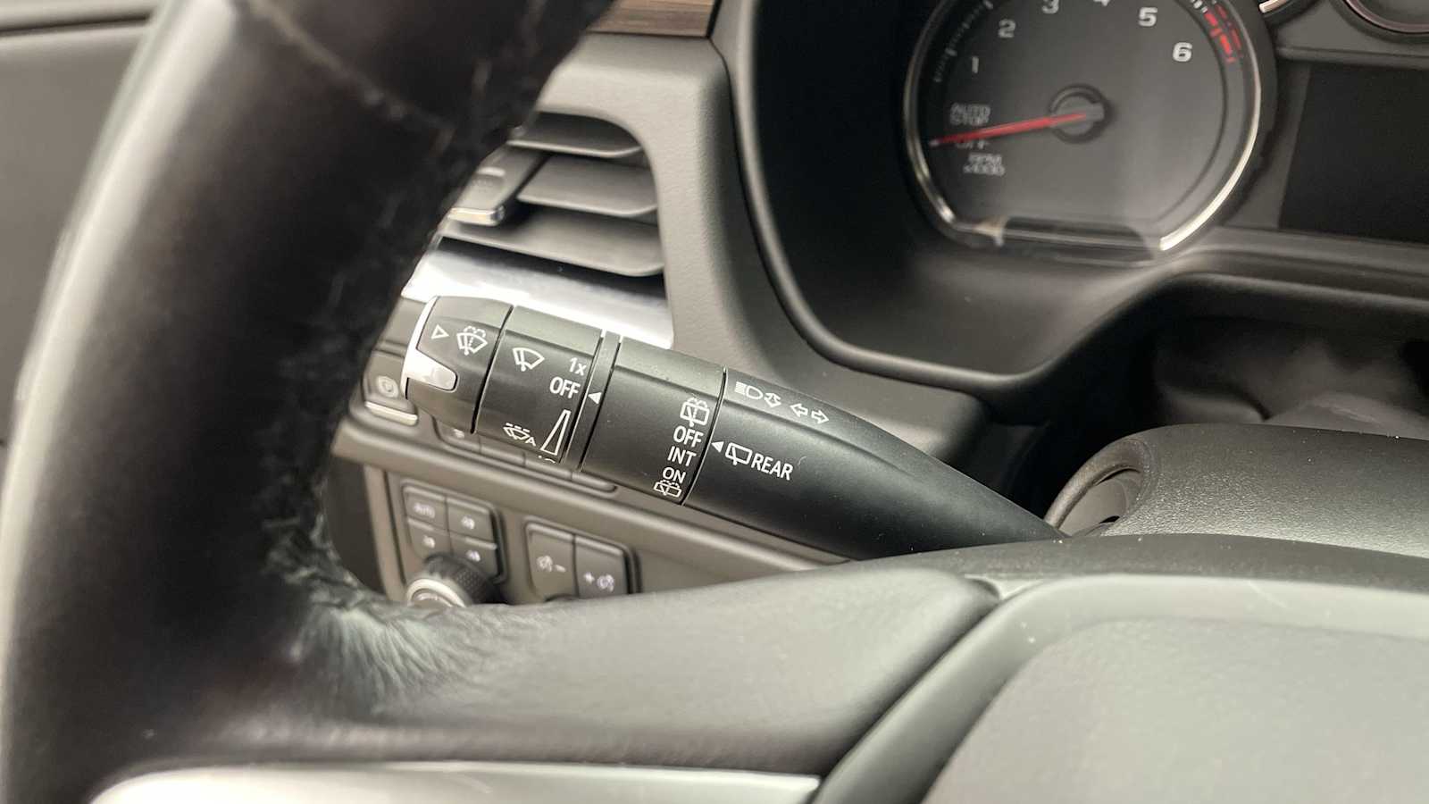 Thumbnail: 2021 Chevrolet Tahoe - 15