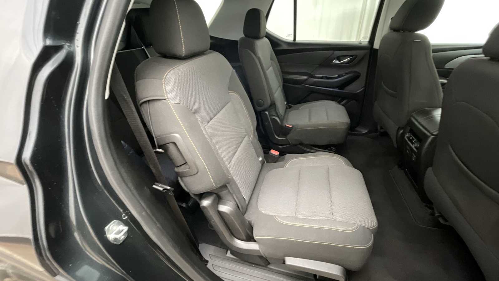 Thumbnail: 2020 Chevrolet Traverse - 9