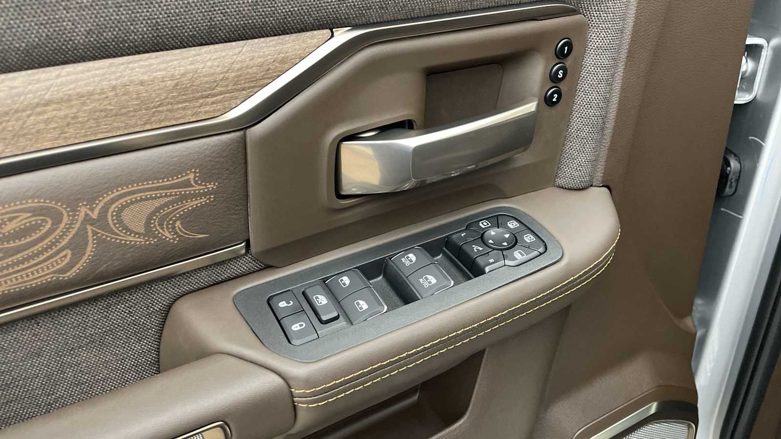 Thumbnail: 2026 RAM 3500 - 7