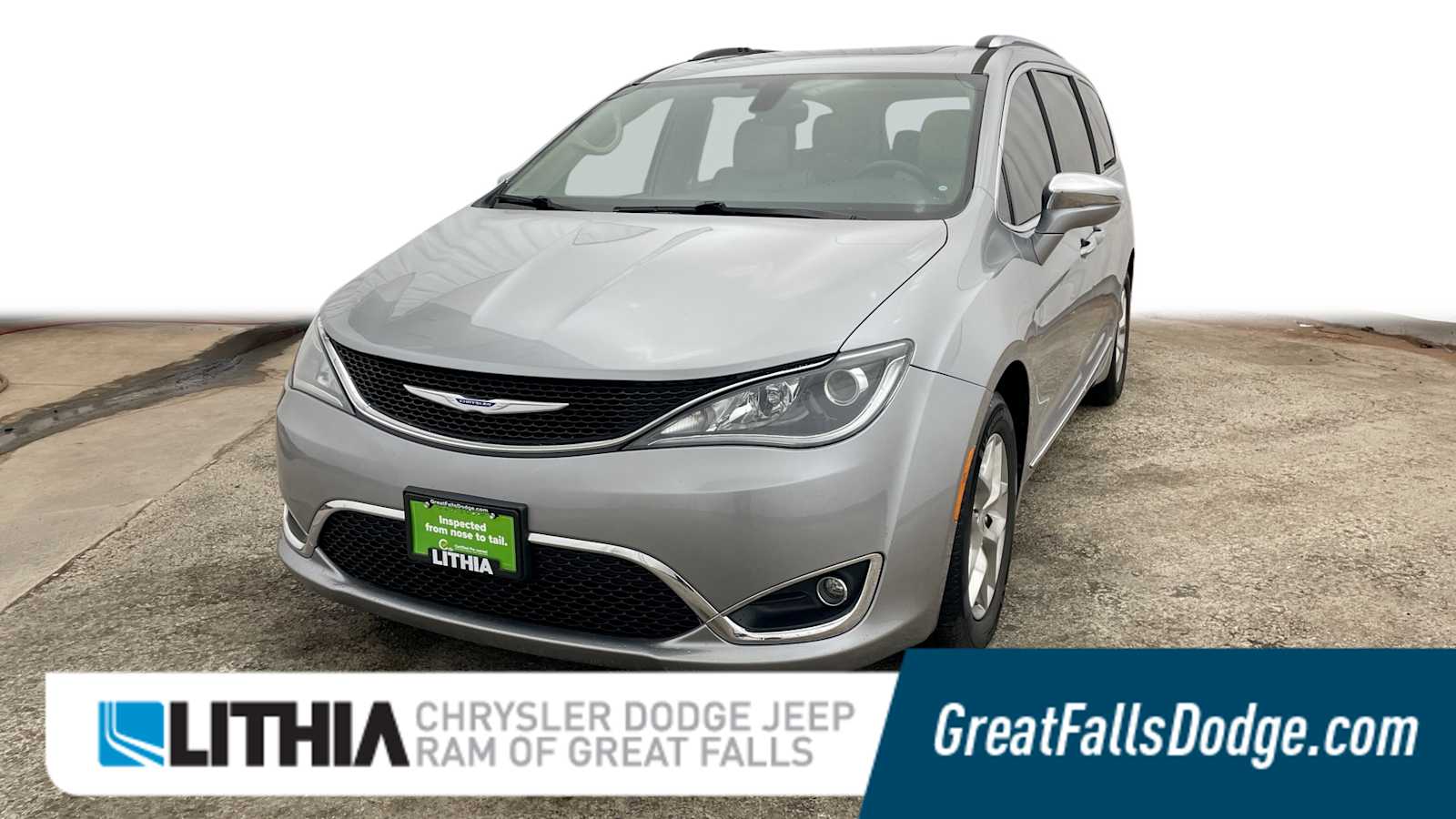 2019 Chrysler Pacifica Limited's photo