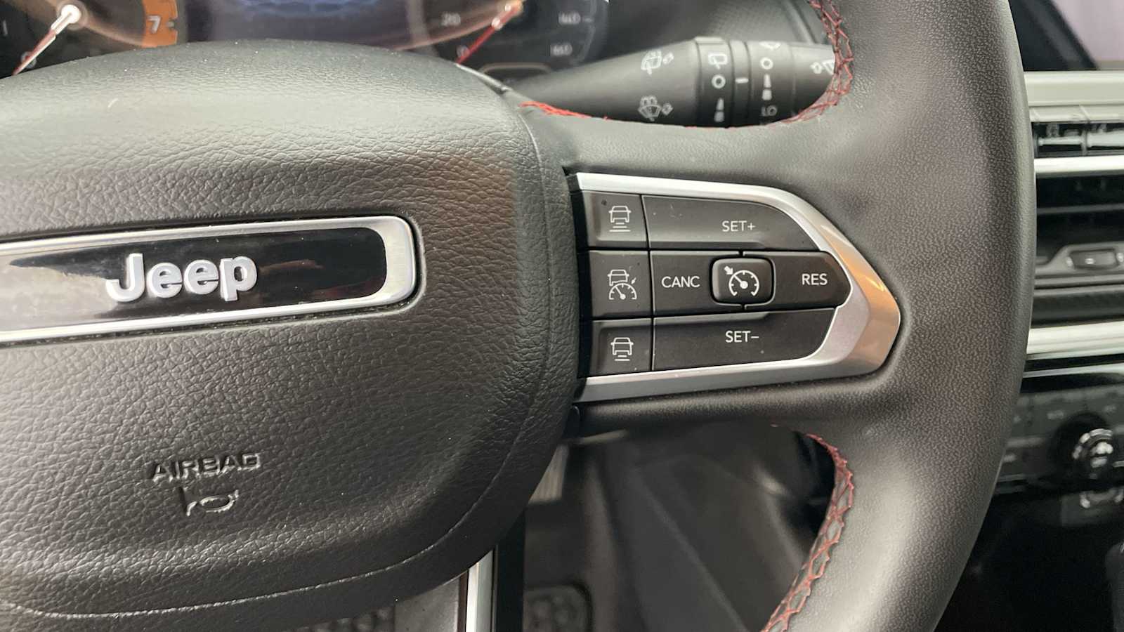 Thumbnail: 2023 Jeep Compass - 13