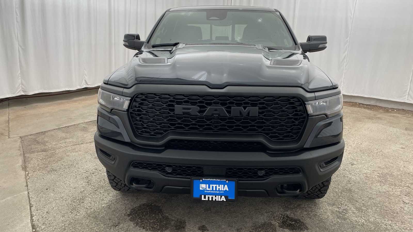 Thumbnail: 2026 RAM 1500 - 40