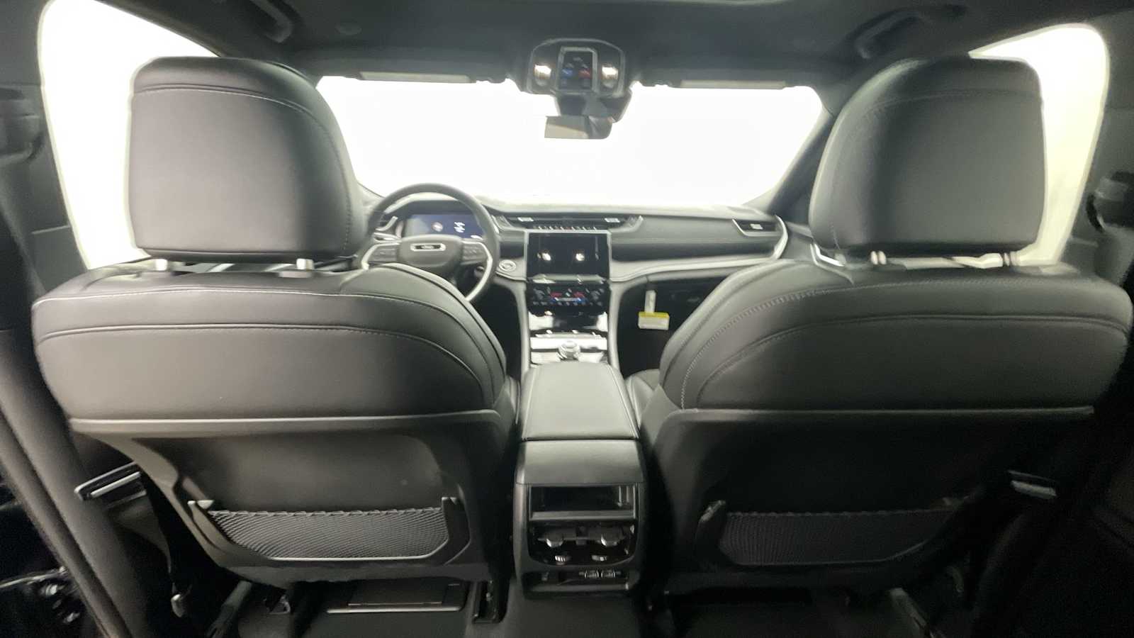 Thumbnail: 2025 Jeep Grand Cherokee - 7