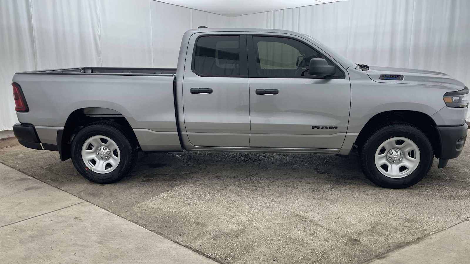 Thumbnail: 2025 RAM 1500 - 32