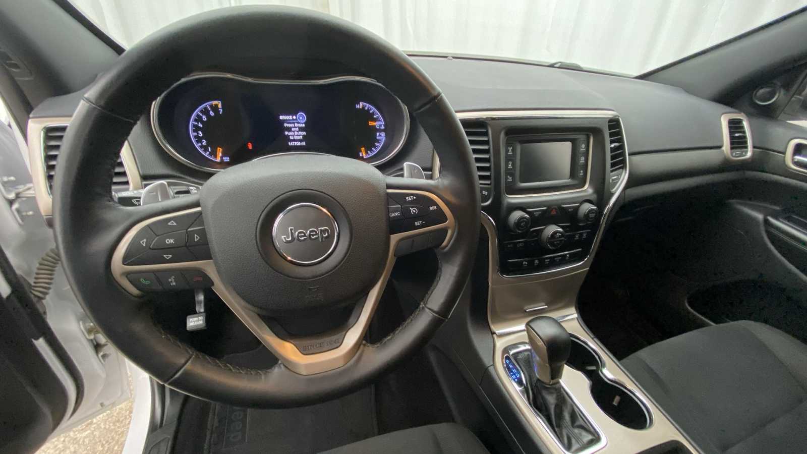 Thumbnail: 2017 Jeep Grand Cherokee - 23