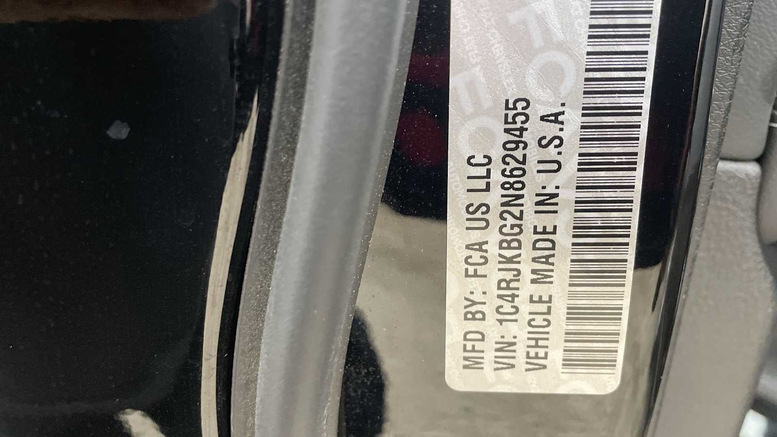 Thumbnail: 2022 Jeep Grand Cherokee - 30